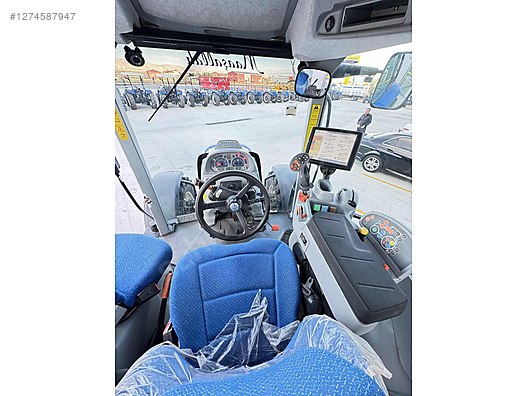 Machinery / Agricultural Machines / Tractors / New Holland / T6.160