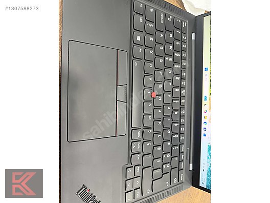 Lenovo / ThinkPad X1 Carbon Gen 9 _ i7 1165G7 _16gb RAM 512 GB SSD