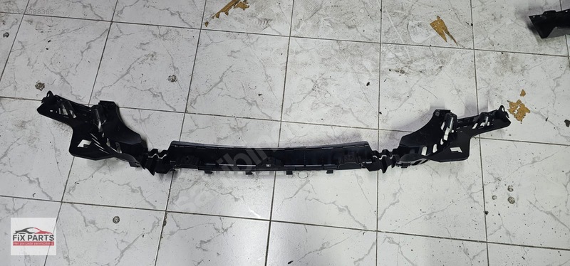 BMW 3 Serisi Tampon Tutacağı