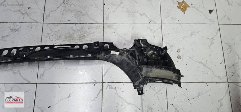 BMW 5 Serisi Tampon Braketi (Arka)