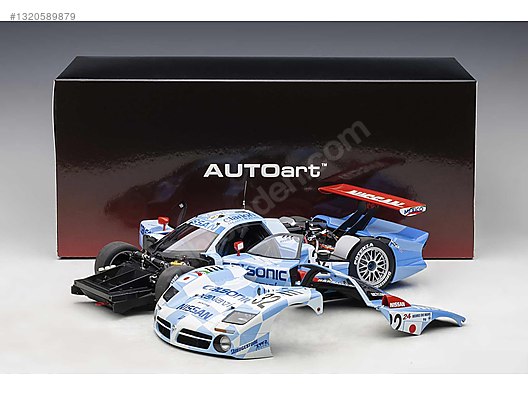 1:18 Nissan R390 GT1 1998 Le Mans #32 Calsonic - Autoart on