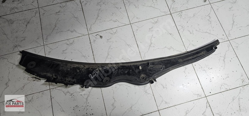 BMW 5 Serisi Tampon Izgarası