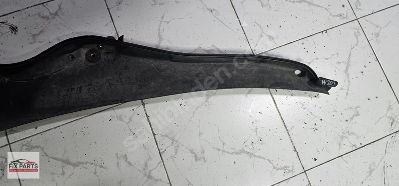 BMW 5 Serisi Tampon Izgarası