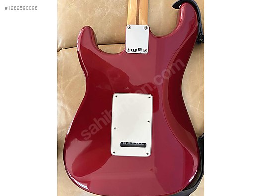 İkinci El ve Sıfır Alışveriş / Müzik / Müzik Aletleri / Telli Çalgılar / Gitar / Elektro