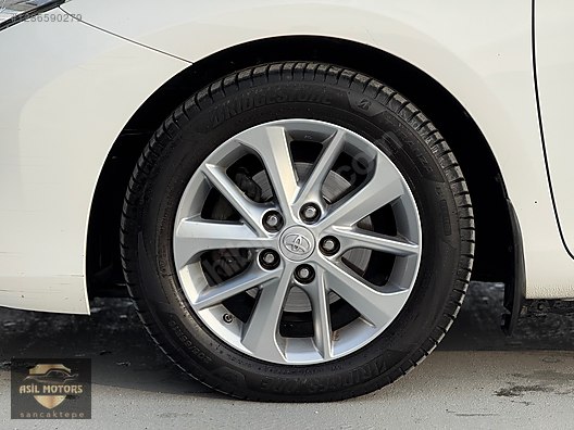 Vasıta / Otomobil / Toyota / Auris / 1.4 D-4D / Active