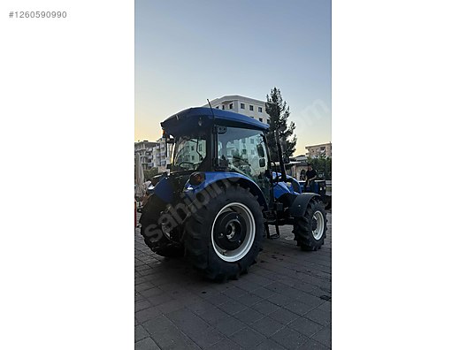 Machinery / Agricultural Machines / Tractors / New Holland / T4.75S