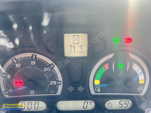 İş Makineleri & Sanayi / Tarım Makineleri / Traktör / New Holland / T5.140