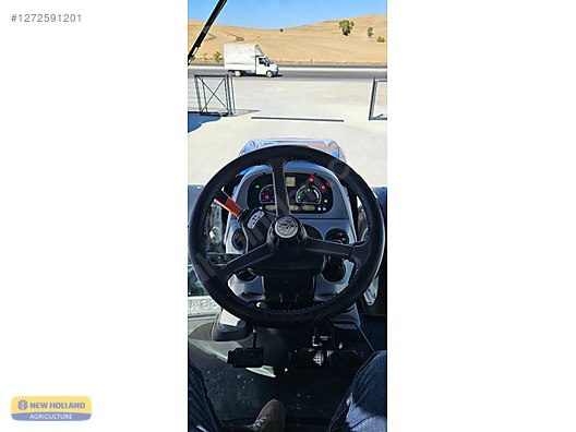 2023 TR6.125S New Holland