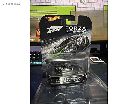 Hot Wheels Forza Retro Lamborghini Gallardo at