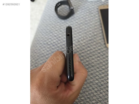 Used & Brand New Items / Cell Phones & Accessories / Cell Phones / LG / K40S