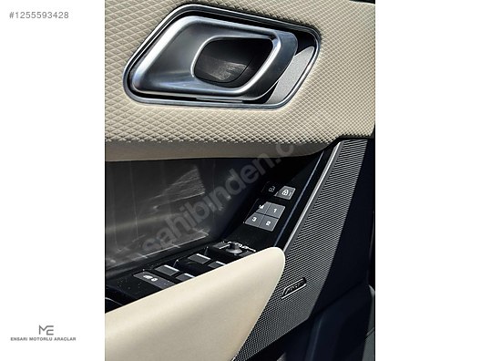 Vasıta / Arazi, SUV & Pickup / Land Rover / Range Rover Velar / 2.0 TD4 / R-Dynamic S