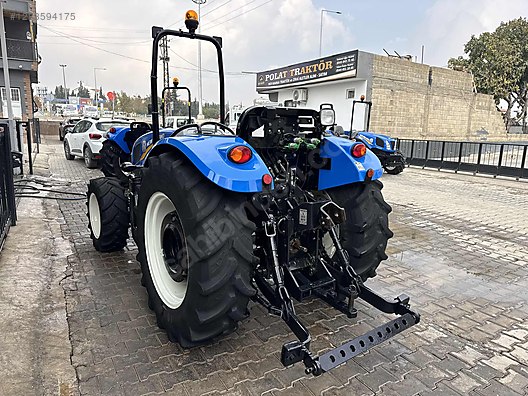 Machinery / Agricultural Machines / Tractors / New Holland / TD4.65B