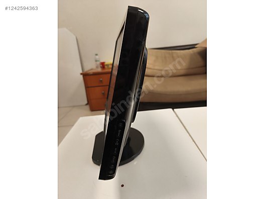 Used & Brand New Items / Computers / Monitors / LED & LCD Monitör