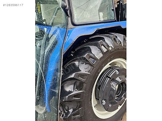 Machinery / Agricultural Machines / Tractors / New Holland / 75-56s