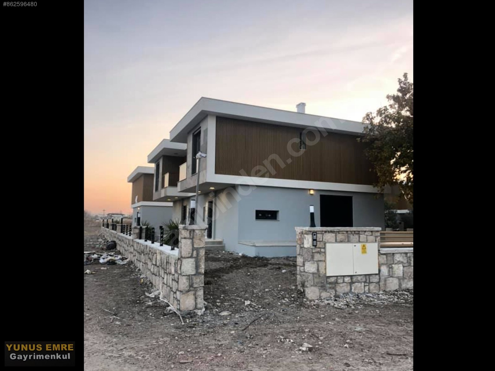 URLA İSKELE�DE SIFIR LUX HAVUZLU SİTEDE MUSTAKİL VİLLA Satılık Villa