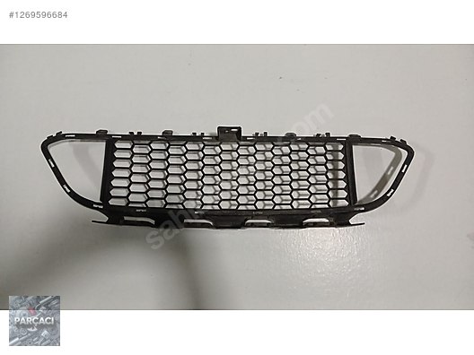 BMW 3 SERİSİ F30 F31 2013-19 8068124 ÖN TAMPON ORTA IZGARA SK484