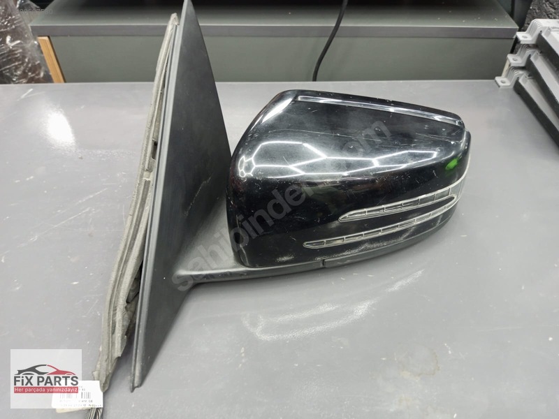 Mercedes C Dış Ayna Gövdeleri