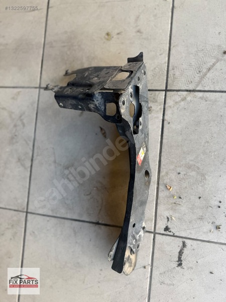 Mercedes E Far Braketi