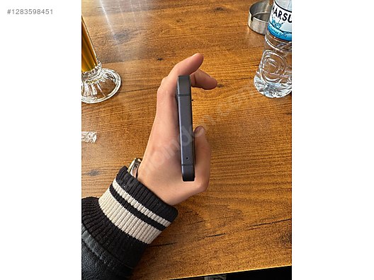 Used & Brand New Items / Cell Phones & Accessories / Cell Phones / Nothing / Phone 1