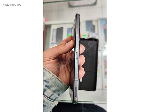 Used & Brand New Items / Cell Phones & Accessories / Cell Phones / Xiaomi / Poco F4 GT