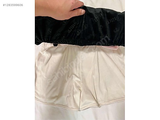 Used & Brand New Items / Clothing & Accessories / Women / Clothing / Shorts