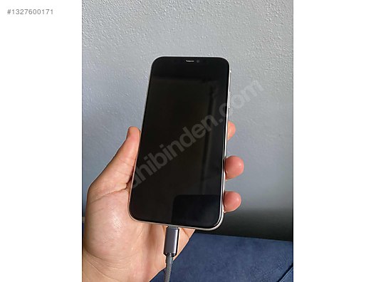 Apple / iPhone 11 / İPHONE 11 64GB DEĞİŞENSİZ TAKAS OLUR YD