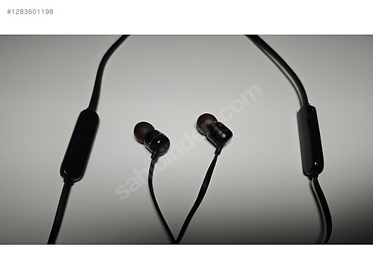 Used & Brand New Items / Cell Phones & Accessories / Accessories / Bluetooth Headphones