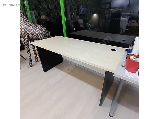 İkinci El ve Sıfır Alışveriş / Ofis & Kırtasiye / Ofis Mobilyaları / Masalar / Çalışma Masası