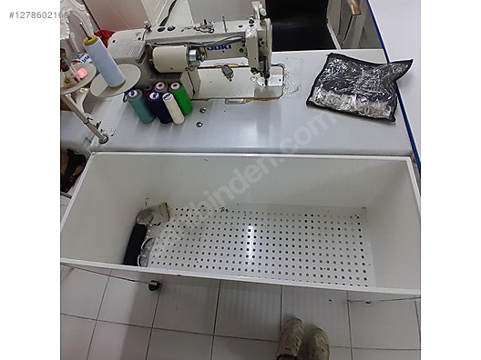 Used & Brand New Items / Office & Stationery / Office Furniture / Cupboard / Shelves