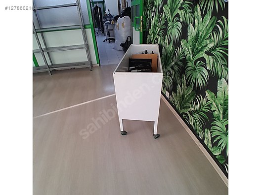 Used & Brand New Items / Office & Stationery / Office Furniture / Cupboard / Shelves