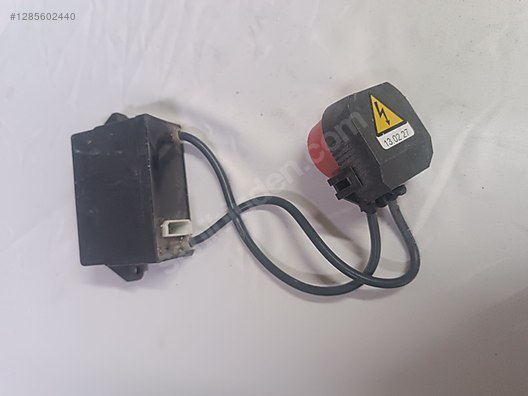 Vehicle Parts / Automotive Equipment / Spare Parts / Cars & SUVs / Electric