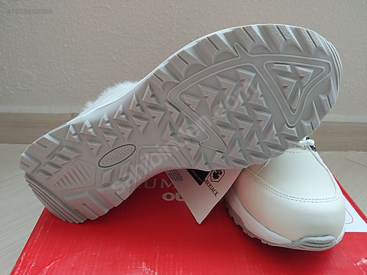 Used & Brand New Items / Clothing & Accessories / Women / Shoes / Boots