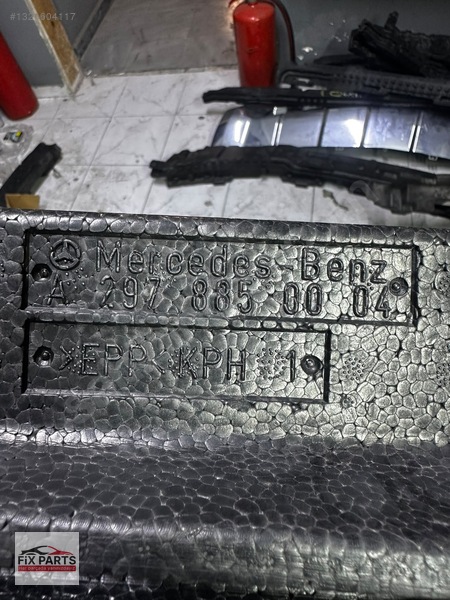 Mercedes EQS Tampon Demiri