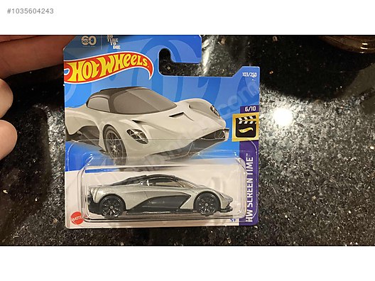 aston martin valkyrie hot wheels