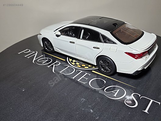Paudi Diecast Model 1:18 Toyota Araba - 1286604449