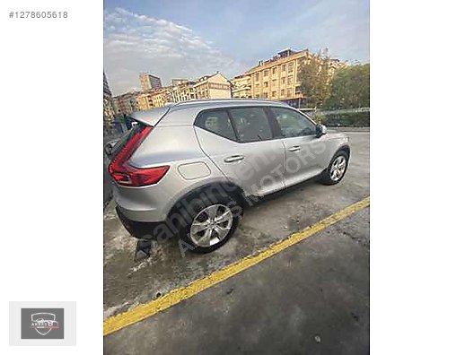 Vasıta / Arazi, SUV & Pickup / Volvo / XC40 / 2.0 D4 / Momentum