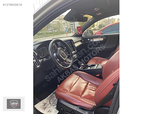 Vasıta / Arazi, SUV & Pickup / Volvo / XC40 / 2.0 D4 / Momentum