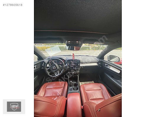 Vasıta / Arazi, SUV & Pickup / Volvo / XC40 / 2.0 D4 / Momentum