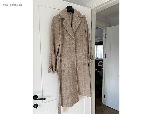 Used & Brand New Items / Clothing & Accessories / Women / Shoes / Classic Heels