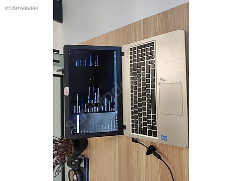 Asus / Asus X540L İ3-5005U CPU, 4Gb Ram 500Gb SSD Win Pro