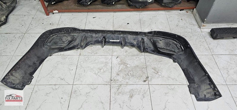 Mercedes CLA Tampon Reflektörü