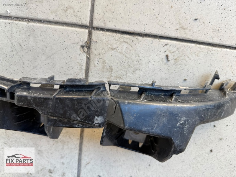 Mercedes C Tampon Braketi (Arka)