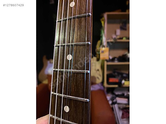 İkinci El ve Sıfır Alışveriş / Müzik / Müzik Aletleri / Telli Çalgılar / Gitar / Elektro