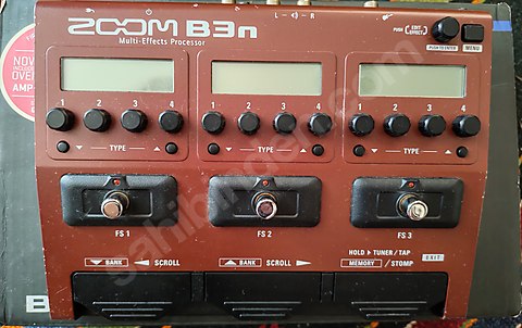 Zoom B3n Bass Multi Efekt Prosesör