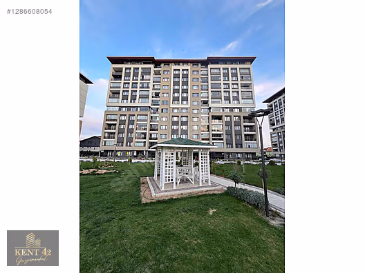 KENT 42'DEN ULUIRMAK EVLERİNDE SATILIK LÜKS 3+1 ARAKAT DAİRE #1286608054