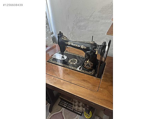 İkinci El ve Sıfır Alışveriş / Antika / Makine / Antika Dikiş Makinesi