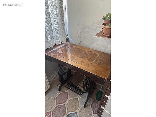 İkinci El ve Sıfır Alışveriş / Antika / Makine / Antika Dikiş Makinesi