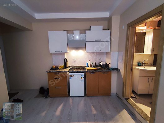 Kusadasi Davutlar Merkezde 1 1 Esyali Kiralik Daire Kiralik Daire Ilanlari Sahibinden Com Da 961608733