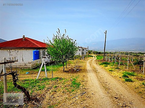 UMURBEY DE ELK SU MANZARA OLAN BAKIMLI 2700 m2...