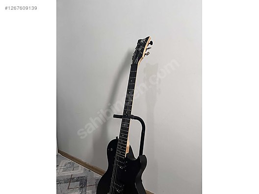 Schecter Elektro Gitar